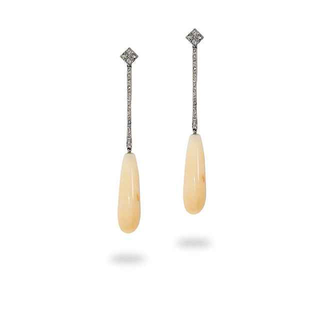 Pendientes en oro blanco con diamantes y corales