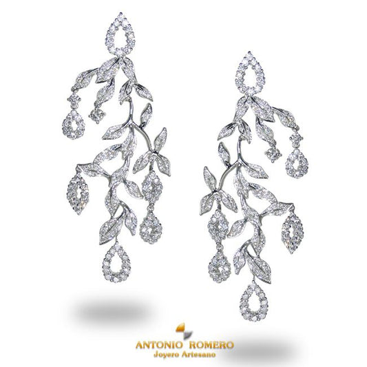 White gold branch earrings with diamonds